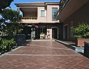 *** فندق مبيت وإفطار Rosso Vulcano إيطاليا